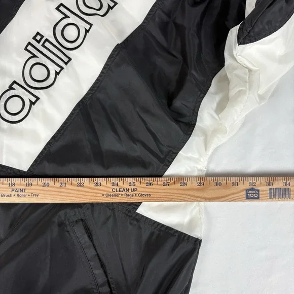 VNTG 90s Adidas Jacket Men XXL Black & White Striped Bold "adidas" Color Block - Picture 11 of 12